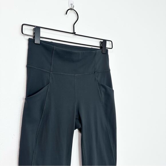 Lululemon Time To Sweat Crop Leggings 23" Melanite Gray Size 4 - Picture 4 of 7